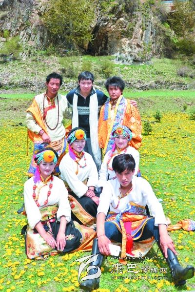 把美人裝進(jìn)心里，把美景留給眼睛